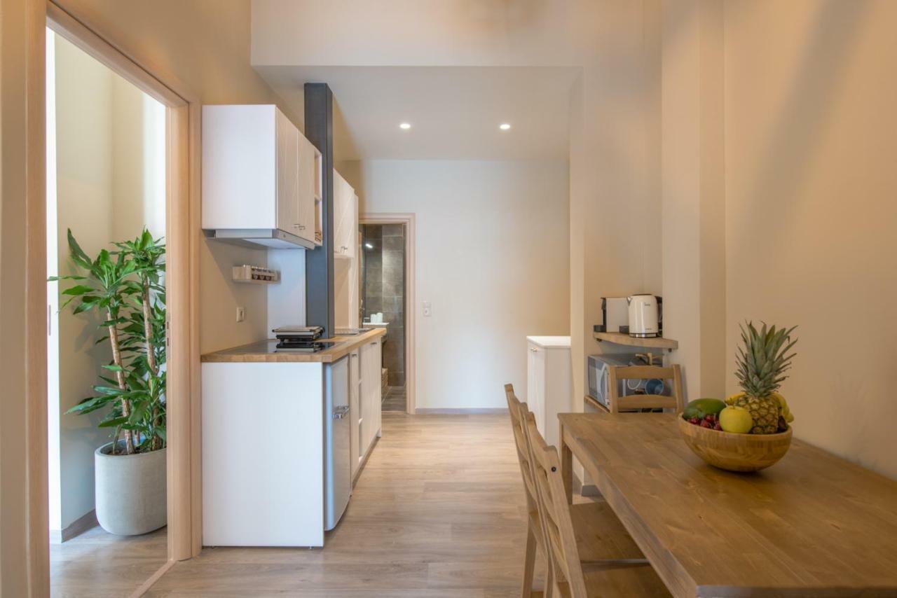 Stone House Near Acropolis - Living Stone Diamond Apartment Athens Exterior photo